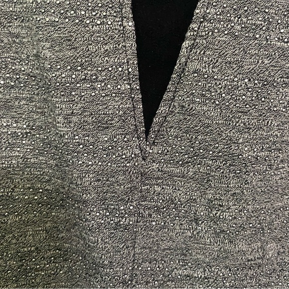 Sophie Rue Sleeveless Blouse - Picture 4 of 7